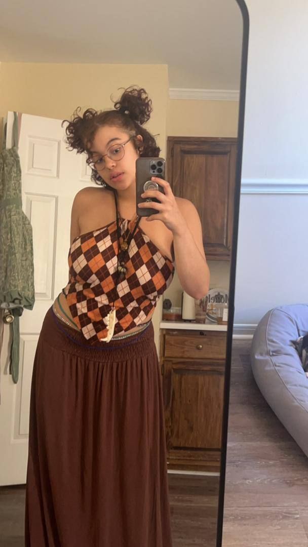 Exclusive private hotel suite orgy party | 18+ nsfw - Image 2